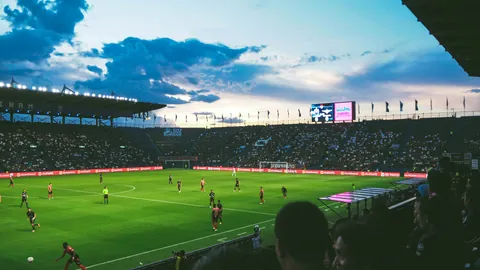 “波德鲁姆士邦豪取13连胜，客场挑战主队，能否成就逆袭霸业？”